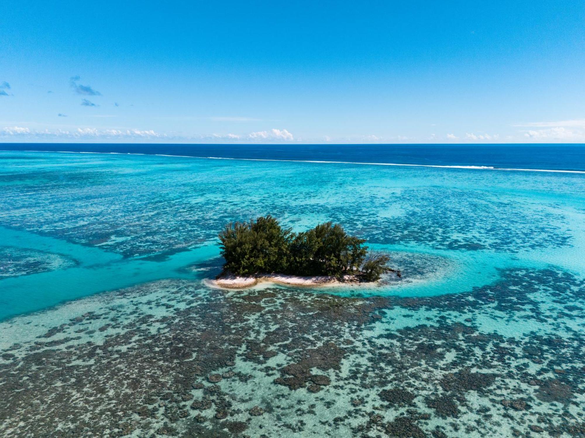Niu Beach Hotel Moorea Exterior photo
