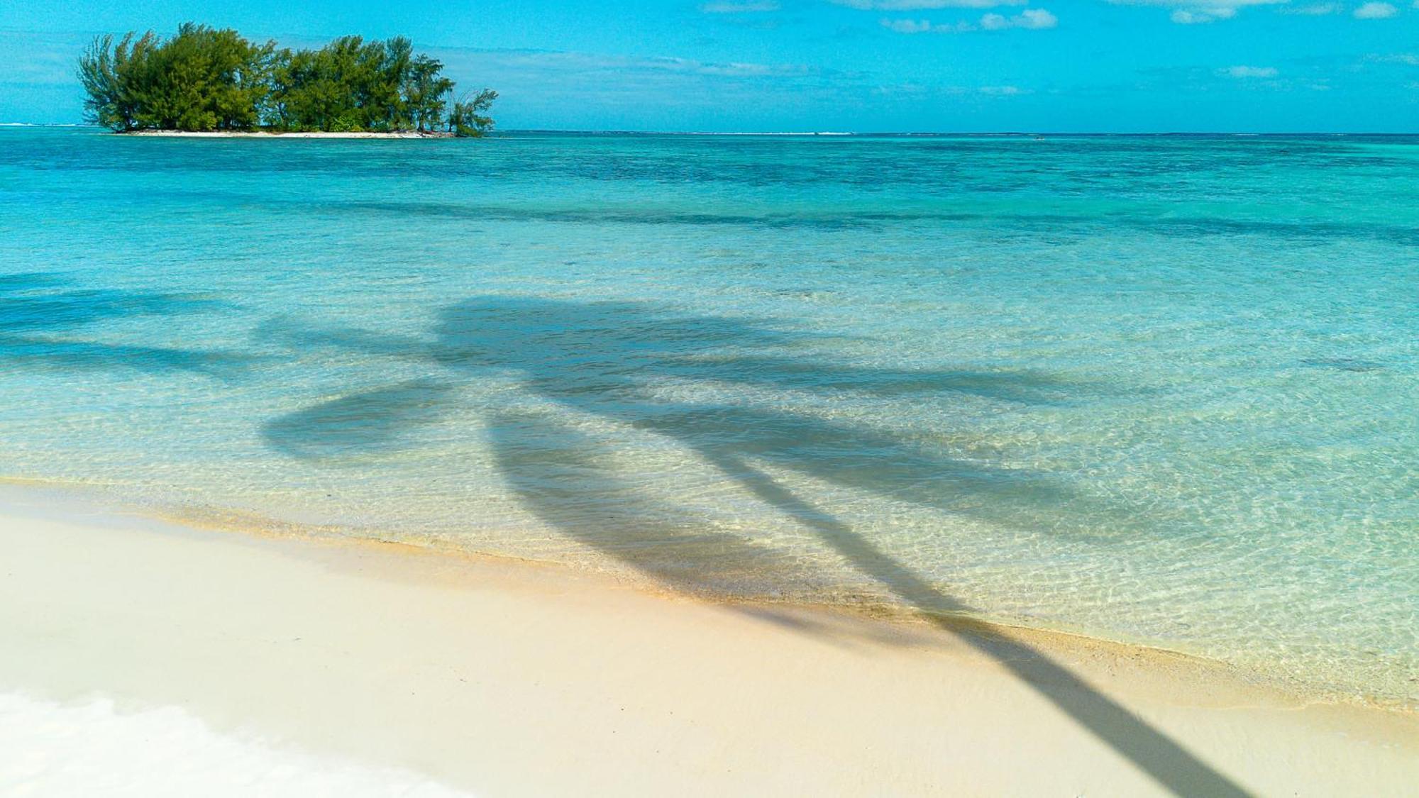 Niu Beach Hotel Moorea Exterior photo