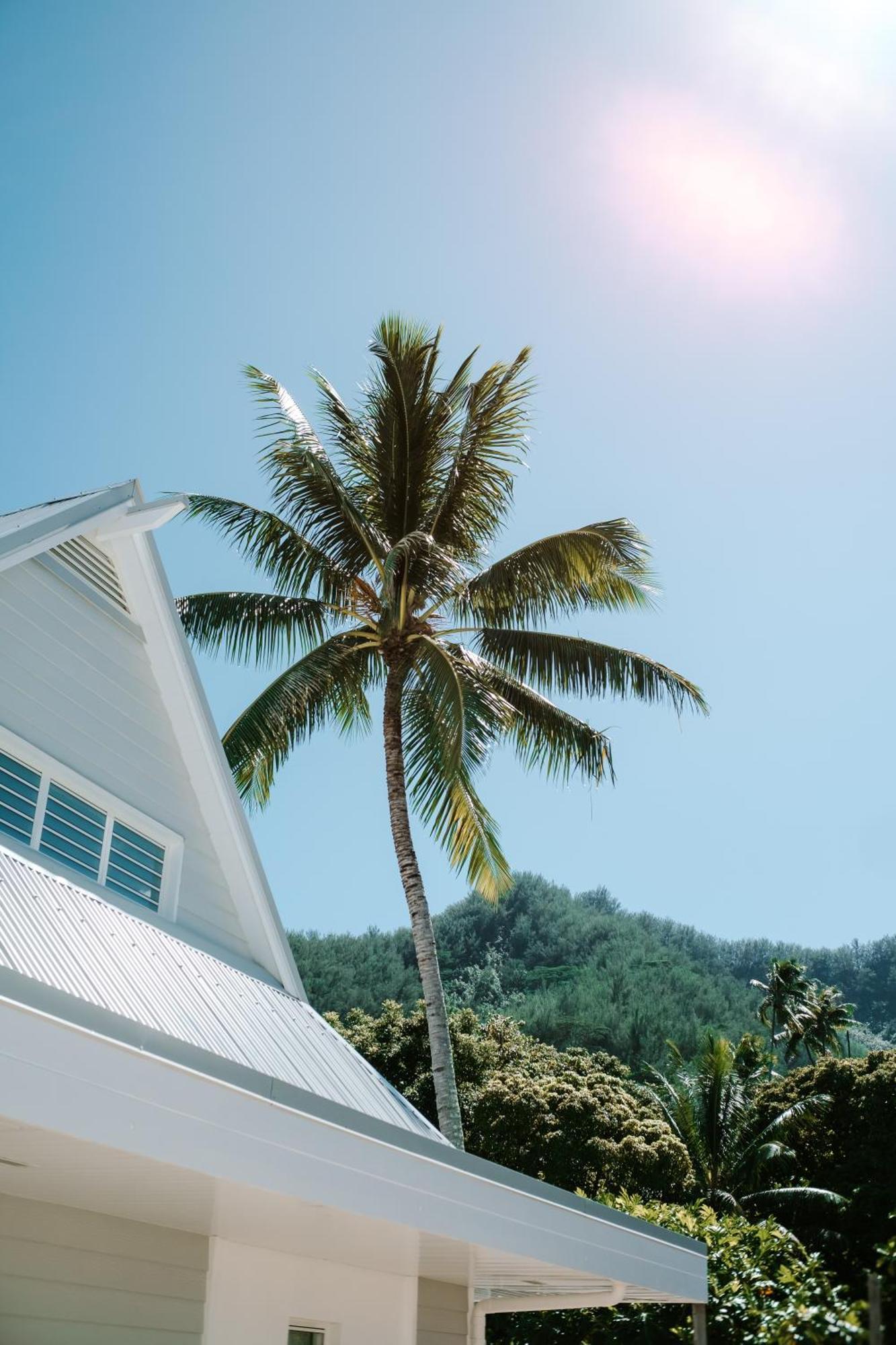 Niu Beach Hotel Moorea Exterior photo